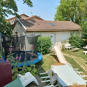 Maison d'hôtes Jacques Et Paola Chanis, Ambérieu-en-Bugey