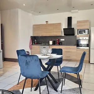 Appartement Elegant Et Confortable Cote Gare, Ambérieu-en-Bugey